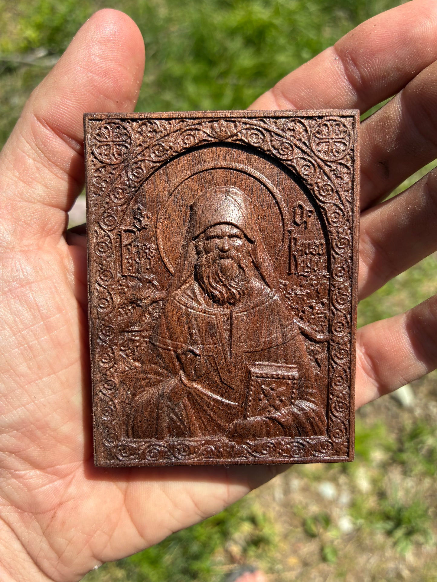 St Porphyrios of Kavsokalyvia - Traveler (Walnut)